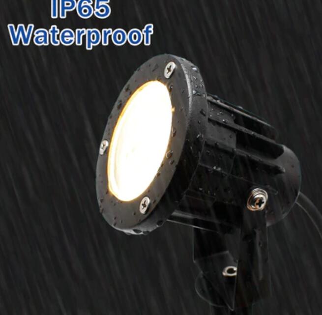 8W Warm White LED Landscape Lights 12V Waterproof Garden Pathway Lights Outdoor Spotlights