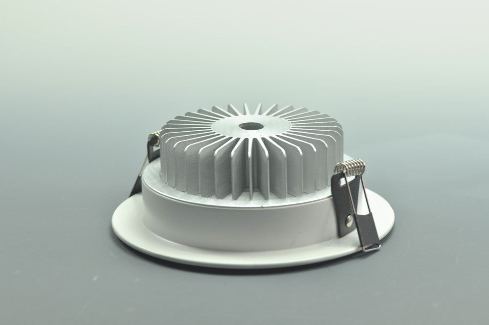7W DL-HQ-101-7W LED Ceiling light Cut-out 115mm Diameter 5.5" White Recessed  Dimmable/Non-Dimmable LED Downlight