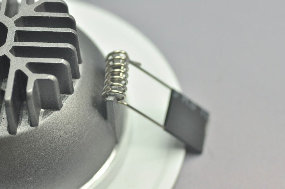 7W DL-HQ-102-7W LED Ceiling light Cut-out 81.5mm Diameter 4.6" White Recessed  Dimmable/Non-Dimmable LED Downlight