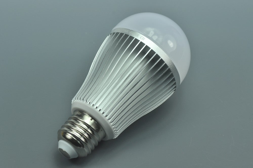 Wireless LED Blub Pure White/Warm White Double Color Wifi Blub 6W 9W  LED WW/CW Globe Light