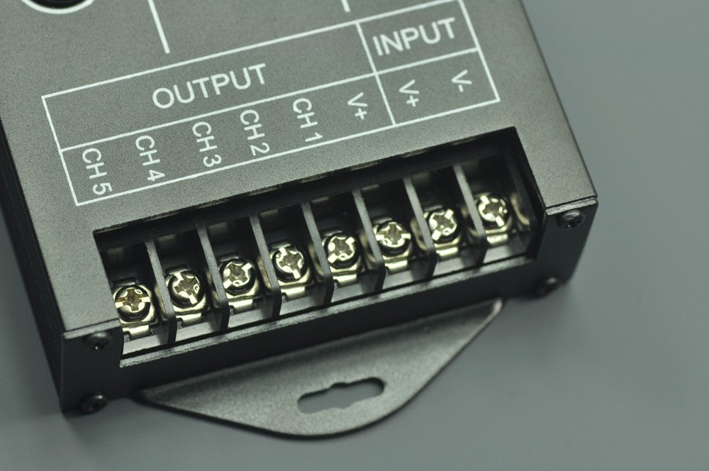 Programmable  LED Controller DC12V 24V 5 Channels 20A Programmable Time LED RGB/Single color Strip Controller