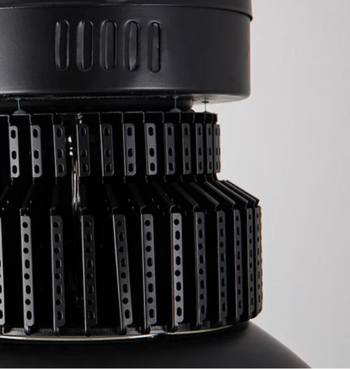 200W High Power Fin Heat Sink LED IP44 LED High Bay Light with Aluminum Reflector