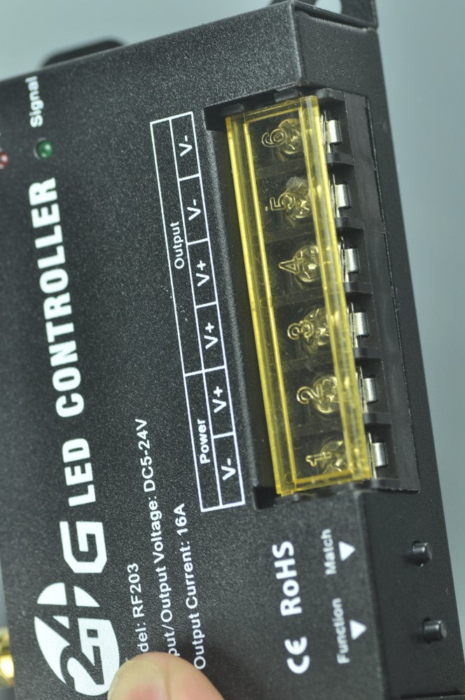 2.4Ghz DC12V - 192W DC24V - 384W 1Channels 16A 2.4G LED Light Single Color Dimmer Controller With Touch Remote