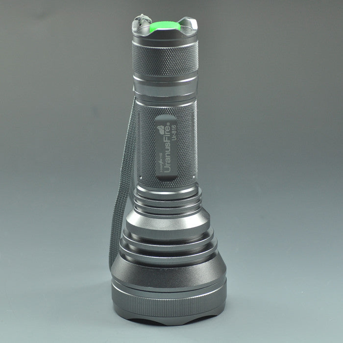 CREE XML U2 LED 900 Lumens LED Flashlight UranusFire ur-816 Outdoor Long Range Flashlight