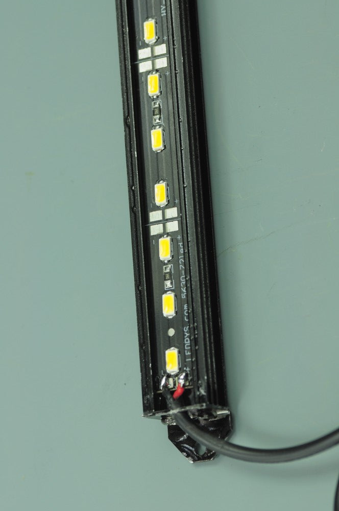 Black Superbright Non-Waterproof LED Strip Bar 39.3inch 5050 5630 1M Rigid LED Strip 12V With DC connector