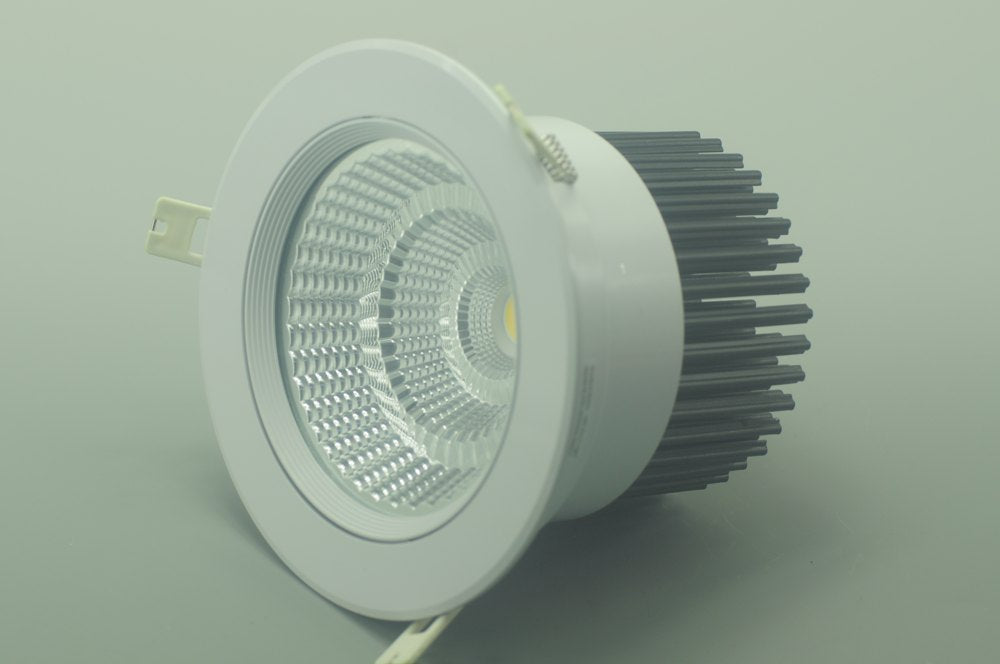 LED Spotlight 7W Cut-out  72MM Diameter 3.2" White Recessed LED Dimmable/Non-Dimmable LED Ceiling light